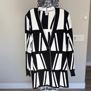 Chico's Knit Geometric Cardigan (1-Medium)